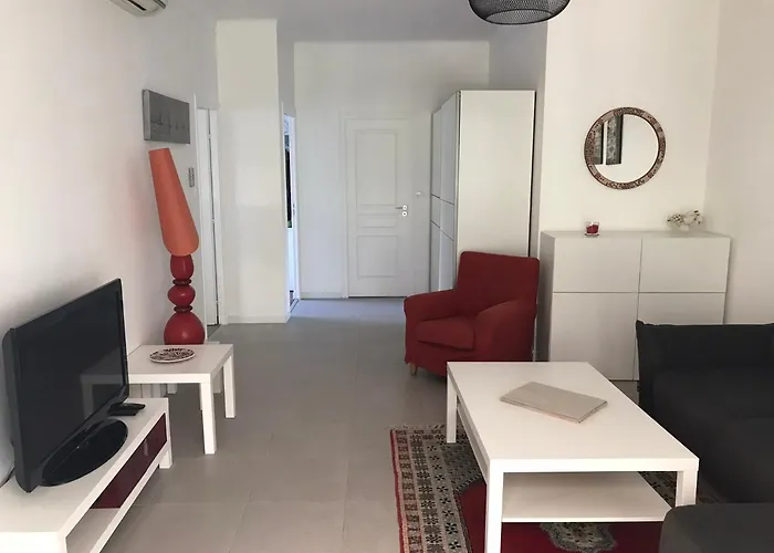 Daire Au Coeur De Cannes
